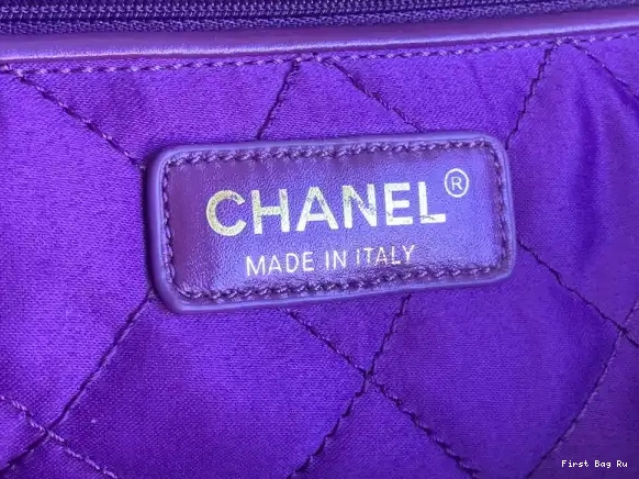 First Bag Ru CHANEL LARGE 22 HANDBAG 0610
